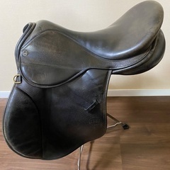 乗馬　鞍の画像