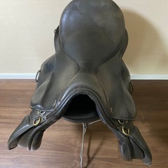 乗馬　鞍の画像