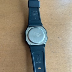 カシオ　CASIO F-91W デジタル腕時計 ブラックの画像