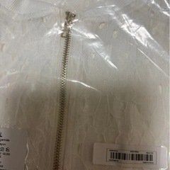 白の総レースブルゾン新品の画像
