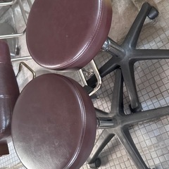 美容室 椅子 スタイリングチェア   タカラ セットイスの画像