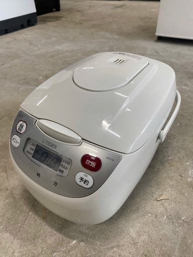 炊飯器 炊きたて ホワイト JBH-G102-W [5.5合 /マイコン] 炊飯器