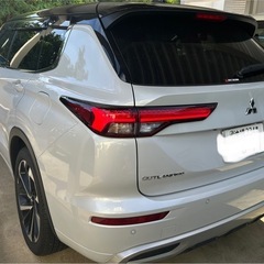 現行型　アウトランダーphev 最上級グレード P 価格は相談下さいの画像