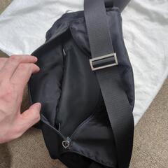 PRADA(プラダ)ショルダーバッグの画像