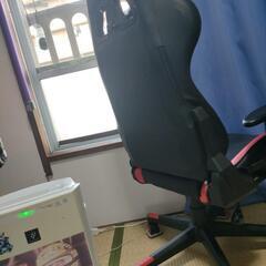 ゲーミングチェアの画像