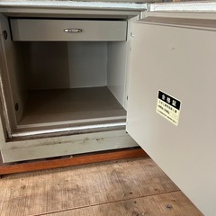 あげます！耐火金庫　drogonの画像