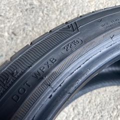 225/40R18 225/40ZR18 4本 夏タイヤ海外製の画像