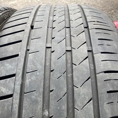 225/40R18 225/40ZR18 4本 夏タイヤ海外製の画像