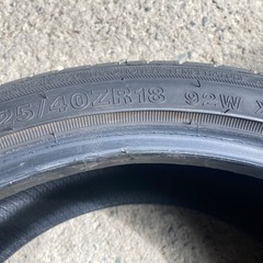 225/40R18 225/40ZR18 4本 夏タイヤ海外製の画像