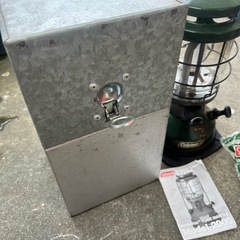 コールマン　ランタンの画像