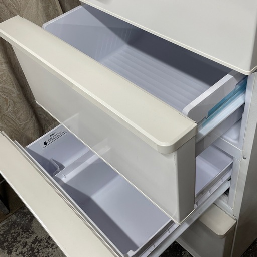 k11  美品【2024年製 AQUA 冷蔵庫】ノンフロン冷凍冷蔵庫　AQR-46P(W)