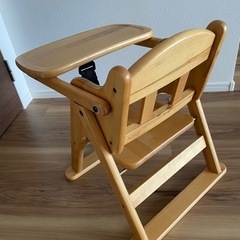 子供用補助イスの画像