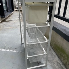 IKEA JONAXEL シェルフ 4段 ホワイトメッシュラックの画像