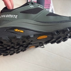 未使用品　ドロミテ　ニベリアゴアテックスの画像