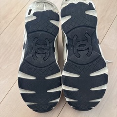CHANEL スニーカー　24.5cmの画像