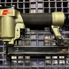 UNITED ステープルタッカー J-1025Jの画像