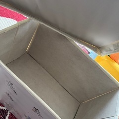 椅子型 箱の画像