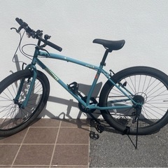 爽やかな色合いのマウンテンバイク🚲
の画像