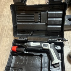 本日取りに来られる方限定
panasonic  インパクトドライバー EZ7521LA2S-H  Panasonic) リチウムイオンバッテリー 14.4V/4.2Ah EZ9L45の画像