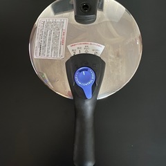 未開封未使用　IHコンロ調理器➕未使用圧力鍋
の画像