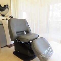 ヘアカラー専門店のスタッフ募集！【施術はカラー塗布のみ】の画像