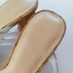 SNIDEL バリエミュール サンダル クリアの画像