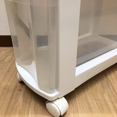 stp-3341　スリムチェスト　4段　ホワイト　キャスター付き　白　プラスチック　引出収納　ストッカー　すきま収納　隙間　収納ボックス　押し入れ　キッチンの画像