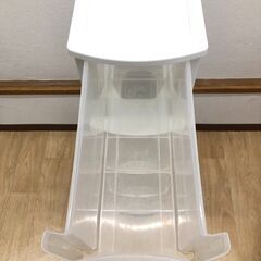 stp-3341　スリムチェスト　4段　ホワイト　キャスター付き　白　プラスチック　引出収納　ストッカー　すきま収納　隙間　収納ボックス　押し入れ　キッチンの画像