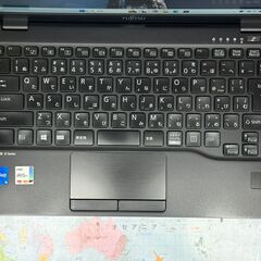 JC0841　美品 富士通 U9311/FX 第11世代 Office2024 ノートPC　軽量　高性能の画像
