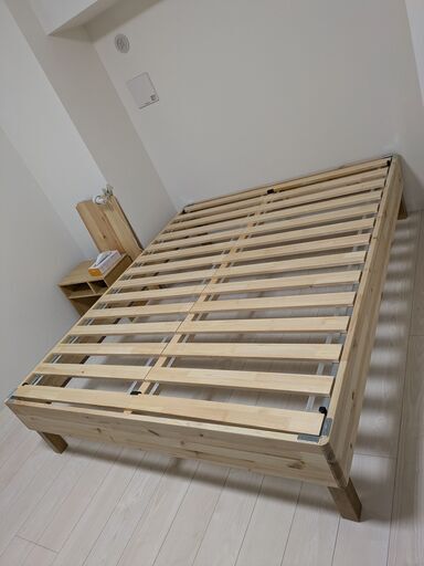 【決まりました】クイーンサイズ、ベッドフレーム＆マットレスセット