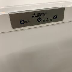 ★ジャングルジャングル石川金沢店★ 三菱 冷凍庫 MF-U12G-W 121L 2022年製 動作確認／クリーニング済みの画像