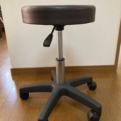 回転椅子　回転チェア　エステスツール　キャスターチェアの画像
