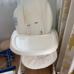 コンビ　ネムリス　ハイローチェアの画像