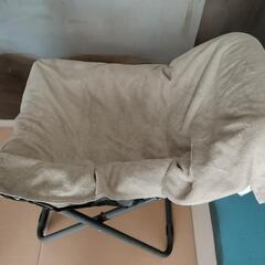 （本日8/22取引）軽い！折りたたみ屋外使用推奨　オットマンつきリクライニングチェアの画像