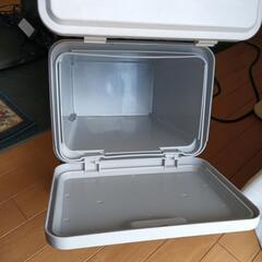 スタンド3段ゴミ箱の画像