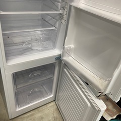 NO B453🌈福岡市内配送設置無料✨🌈冷蔵庫 一人暮らし 小型 2ドア 106L (冷蔵室73L/冷凍室33L) YFR-D111 冷蔵 冷凍 冷凍庫 一人暮らし ひとり暮らし 小型 2ドア ンパクト 新生活 山善  2024年の画像