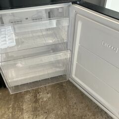 2022年製！！株式会社ニトリ 電気冷凍冷蔵庫 冷蔵庫 2ドア 140L NTR-140BK の画像