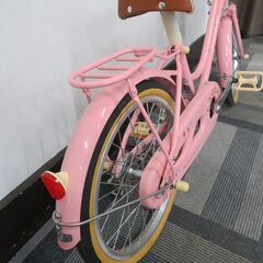 自転車 美品 ブリヂストン HACCHI 18インチ ピンク 補助輪付き カゴ付 自転車カバー付き 女の子向け 子供用の画像