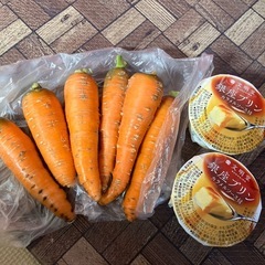 無農薬栽培採れたてスイカ＆人参＆文明堂銀座プリンの画像