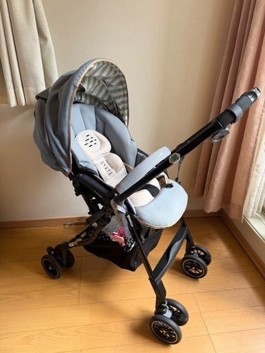 【美品】コンビ ベビーカー