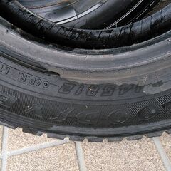 軽トラック　タイヤ　145R12 6PR LT 中古　４本　パンク跡無しの画像