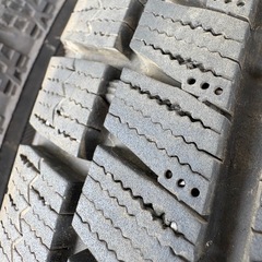 165/65/14冬 ブリヂストンの画像