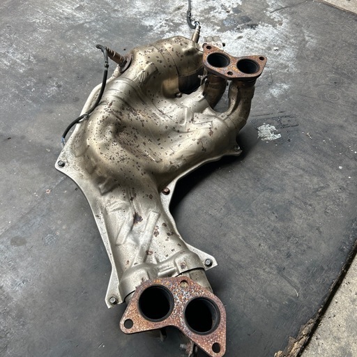 【値下げ！】86 BRZ  純正エキマニ　