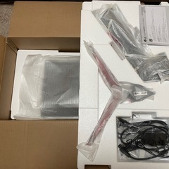 ゲーミングモニター、モニターアームの画像