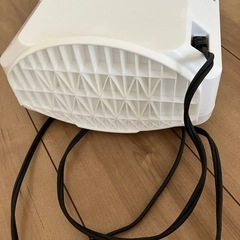 セラミックファンヒーターの画像