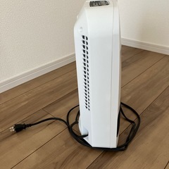 セラミックファンヒーターの画像
