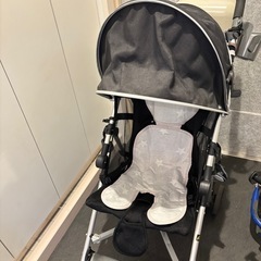 B型ベビーカー　付属品付きの画像