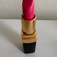 CHANEL 口紅とネイルの画像
