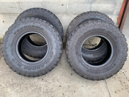 決まりました。ヨコハマ、GEOLANDAR M/T、LT285/75R15