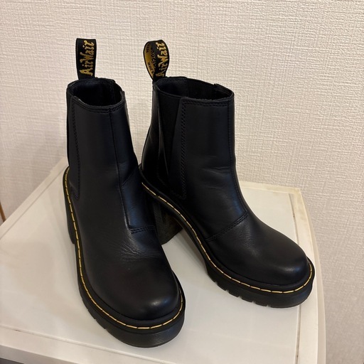 ドクターマーチン　サイドコアブーツ